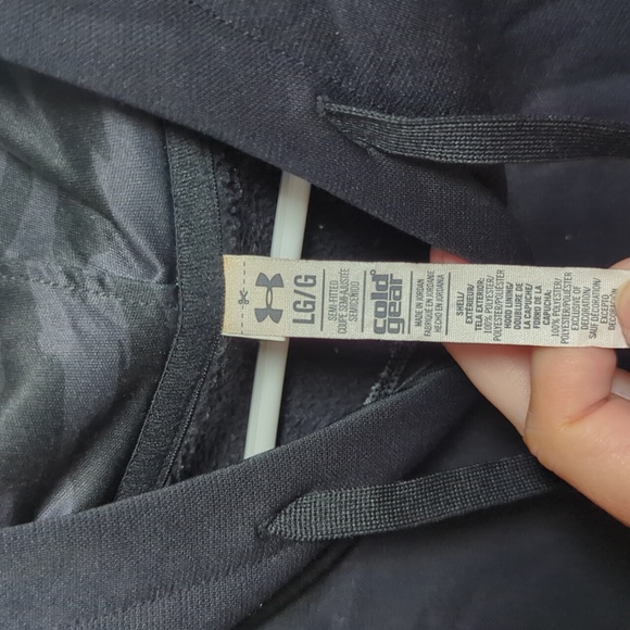 Under Armour hoodie - Picture 3 of 3